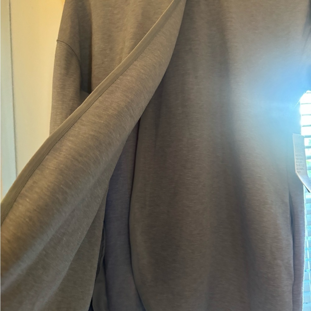Women's Nike Maternity Reversible Pullover - Picture 7 of 7